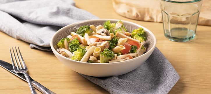 Penne met gerookte kipfilet