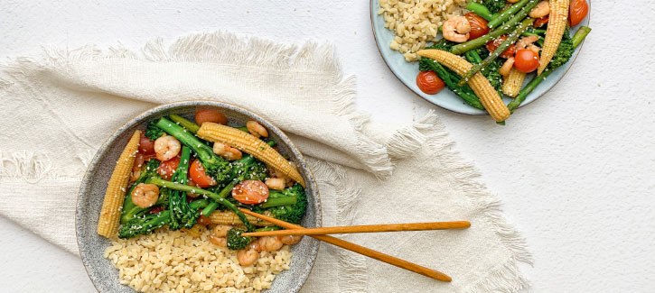 Risoni met garnalen, aspergebroccoli en babymaïs