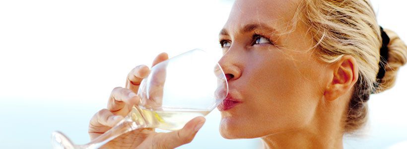 De voordelen van minder alcohol op gewichtsverlies